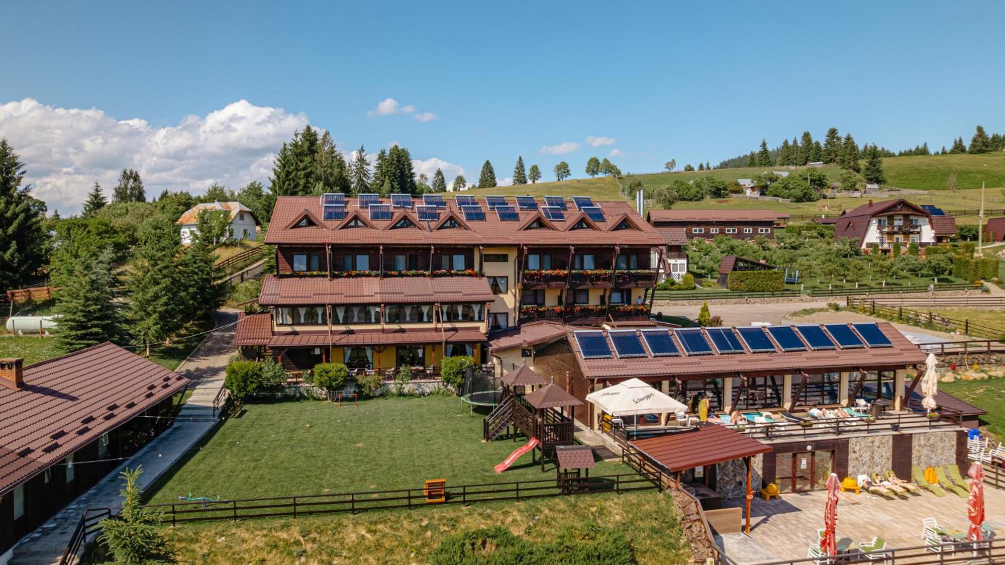 Pensiunea La Bella Vista Poiana Negrii Exterior foto